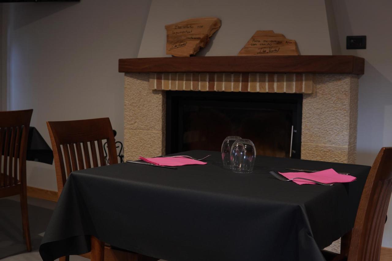 Hostal Restaurante Ibaisek Zudaire エクステリア 写真