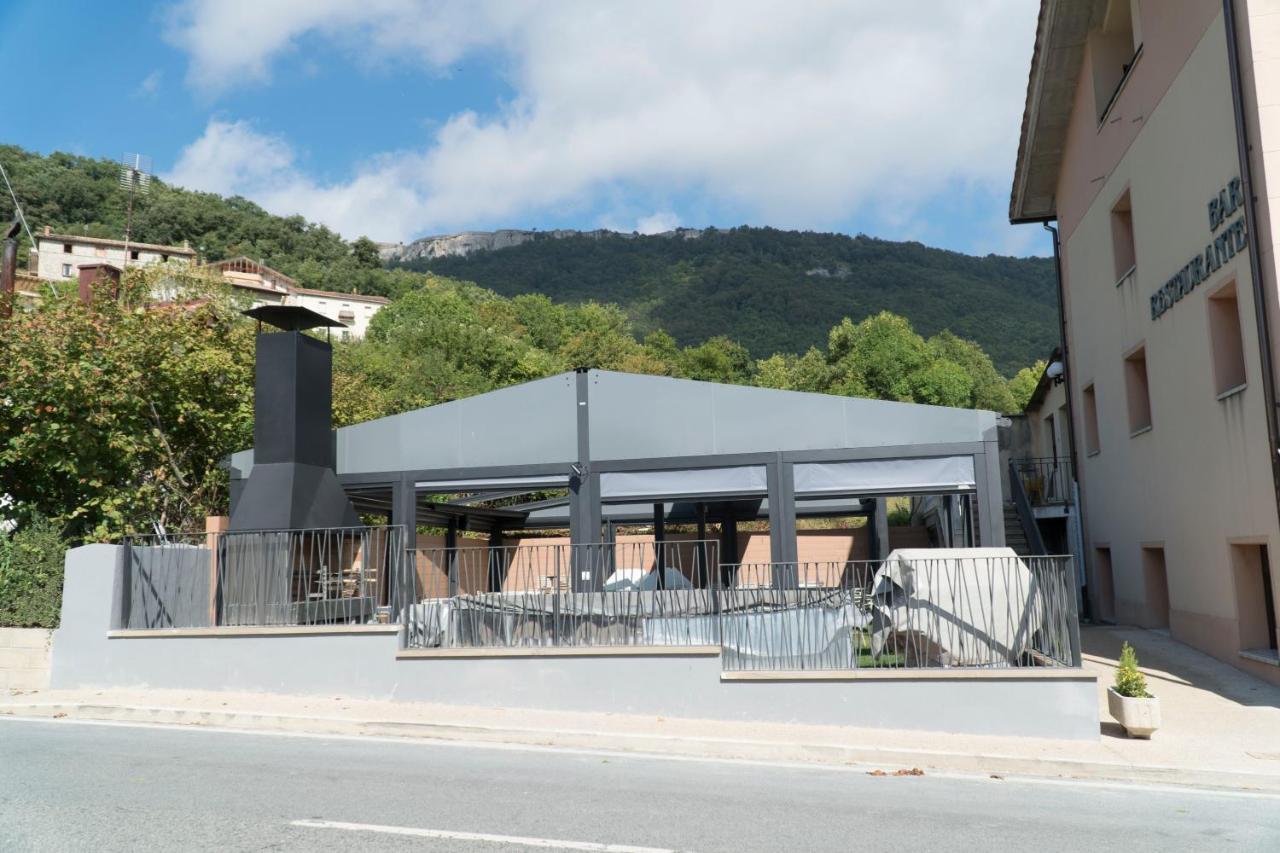 Hostal Restaurante Ibaisek Zudaire エクステリア 写真